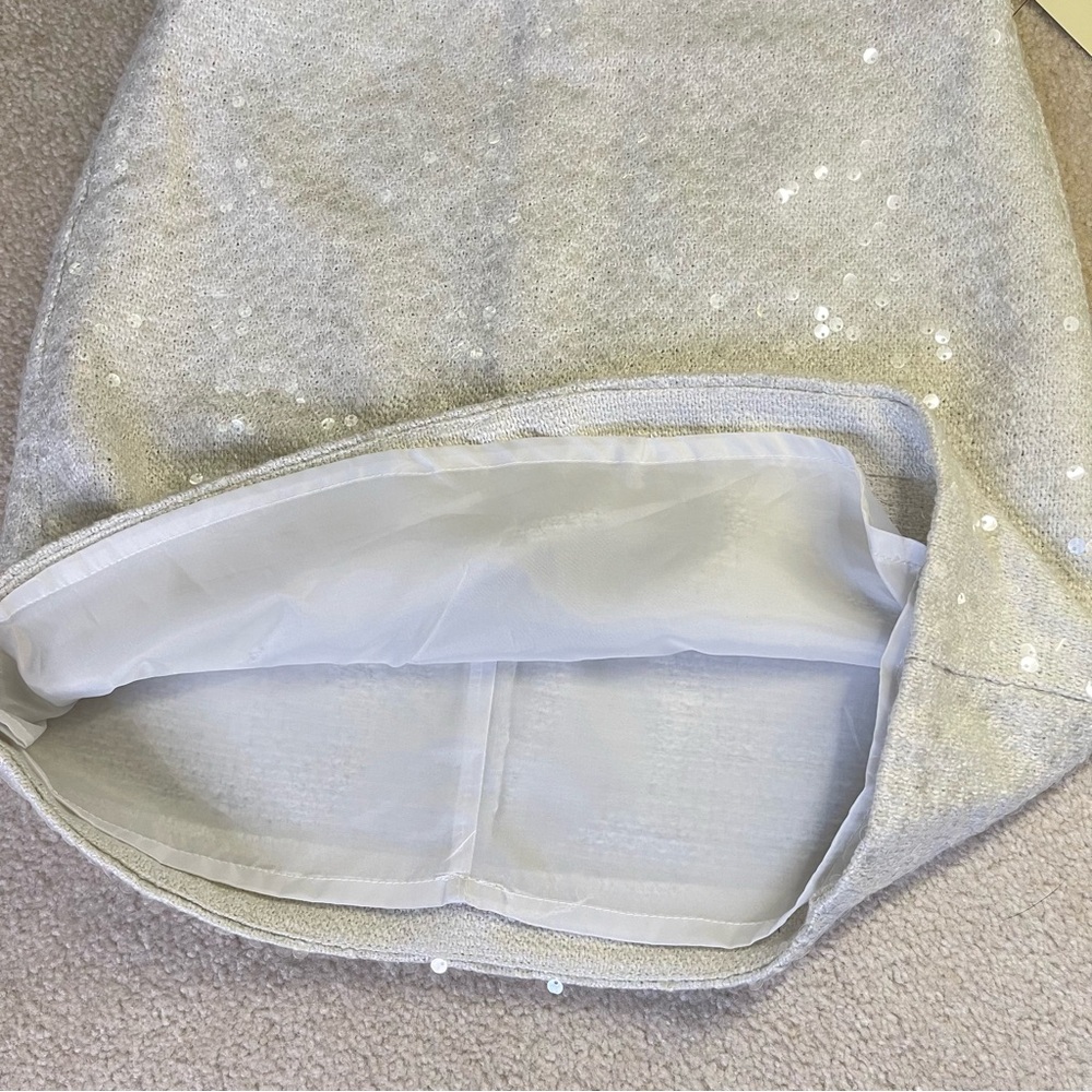NWT White Sequin Mini Skirt - size 2 - Picture 3 of 8